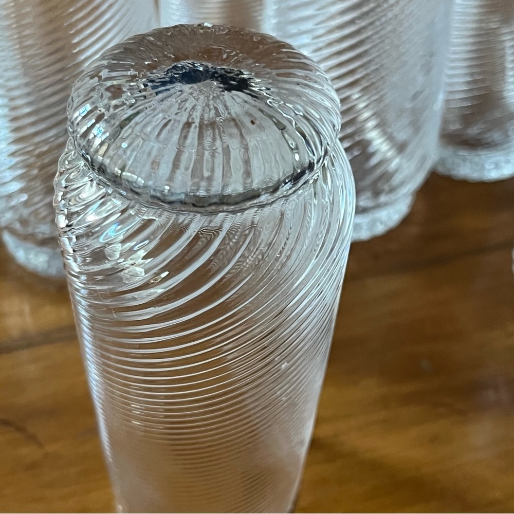 Vintage Set of 12 Optical Swirl Liqueur Glasses - Picture 5 of 6